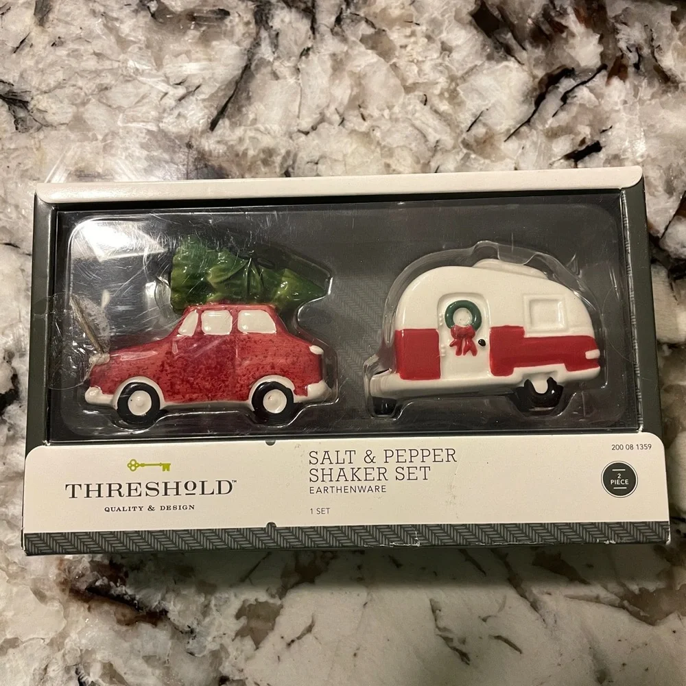 Target Threshold 2016 Christmas Red Car Tree Camper Salt Pepper Shaker Set